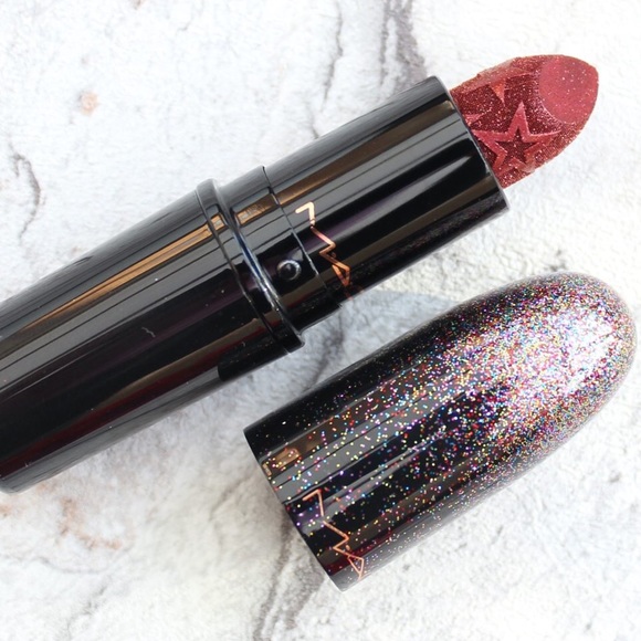 Mac ‘walk of flame’ limited edition lipstick - Picture 3 of 4